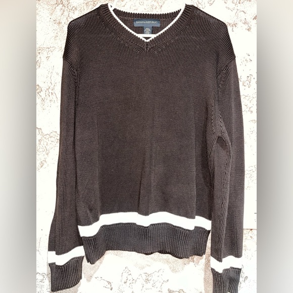 Banana Republic V-neck Knitted Men Sweater Sz(L) - Picture 1 of 4